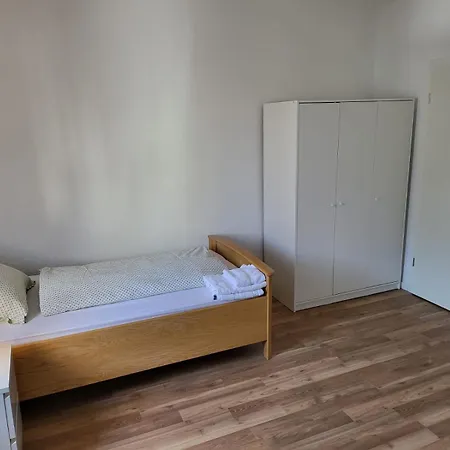 Homestay Zentrales, Charmantes Direkt An Der Universitaetsklinik Mainz