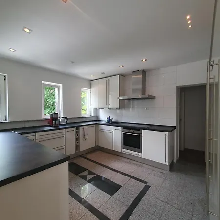 Homestay szállás Zentrales, Charmantes Direkt An Der Universitaetsklinik