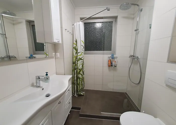 Zentrales, Charmantes Direkt An Der Universitaetsklinik Habitación en casa particular *