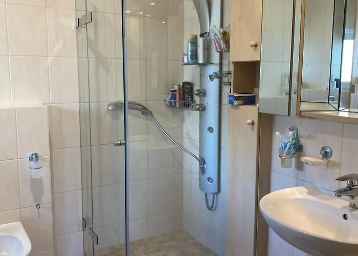 Zentrales, Charmantes Direkt An Der Universitaetsklinik *